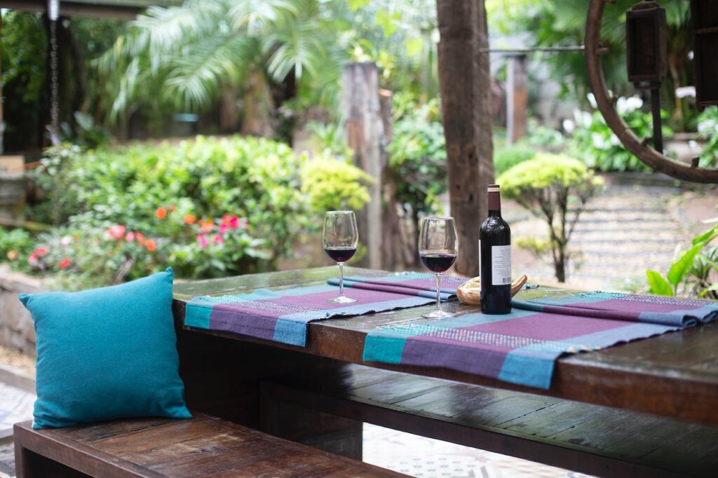 Landwelling - Wine on backyard table