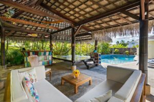 Read more about the article Your Personal Paradise: How to Achieve Resort Style Living In Your Own Backyard